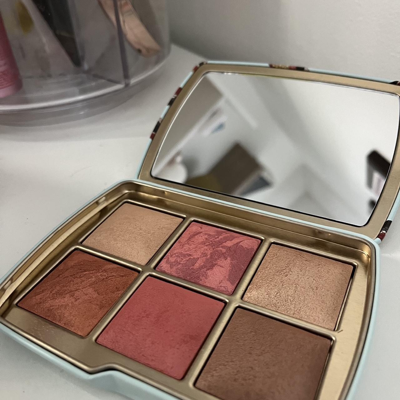 LIMITED EDITION Hourglass Snake Ambient Palette | Depop