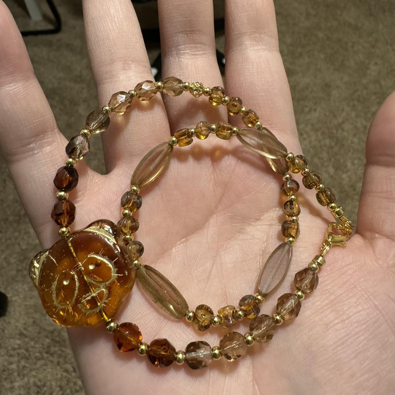 item listed by liazdd