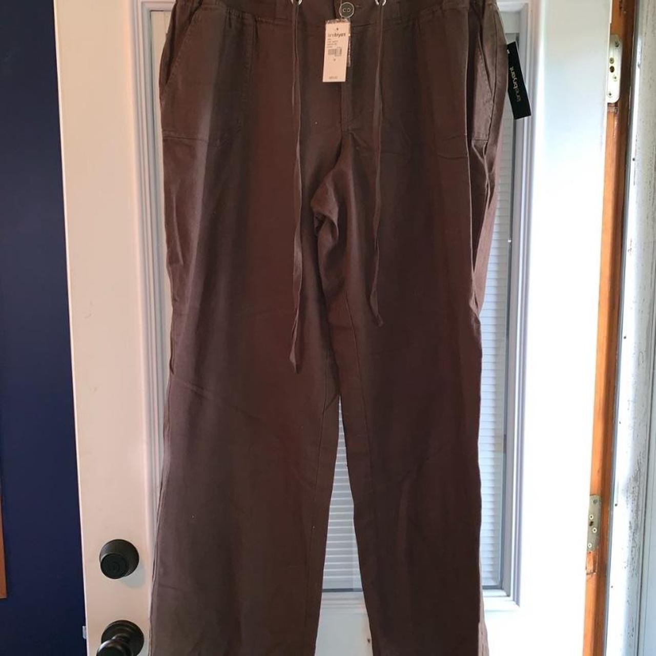 These Lane Bryant brown linen pants are a must-have... - Depop