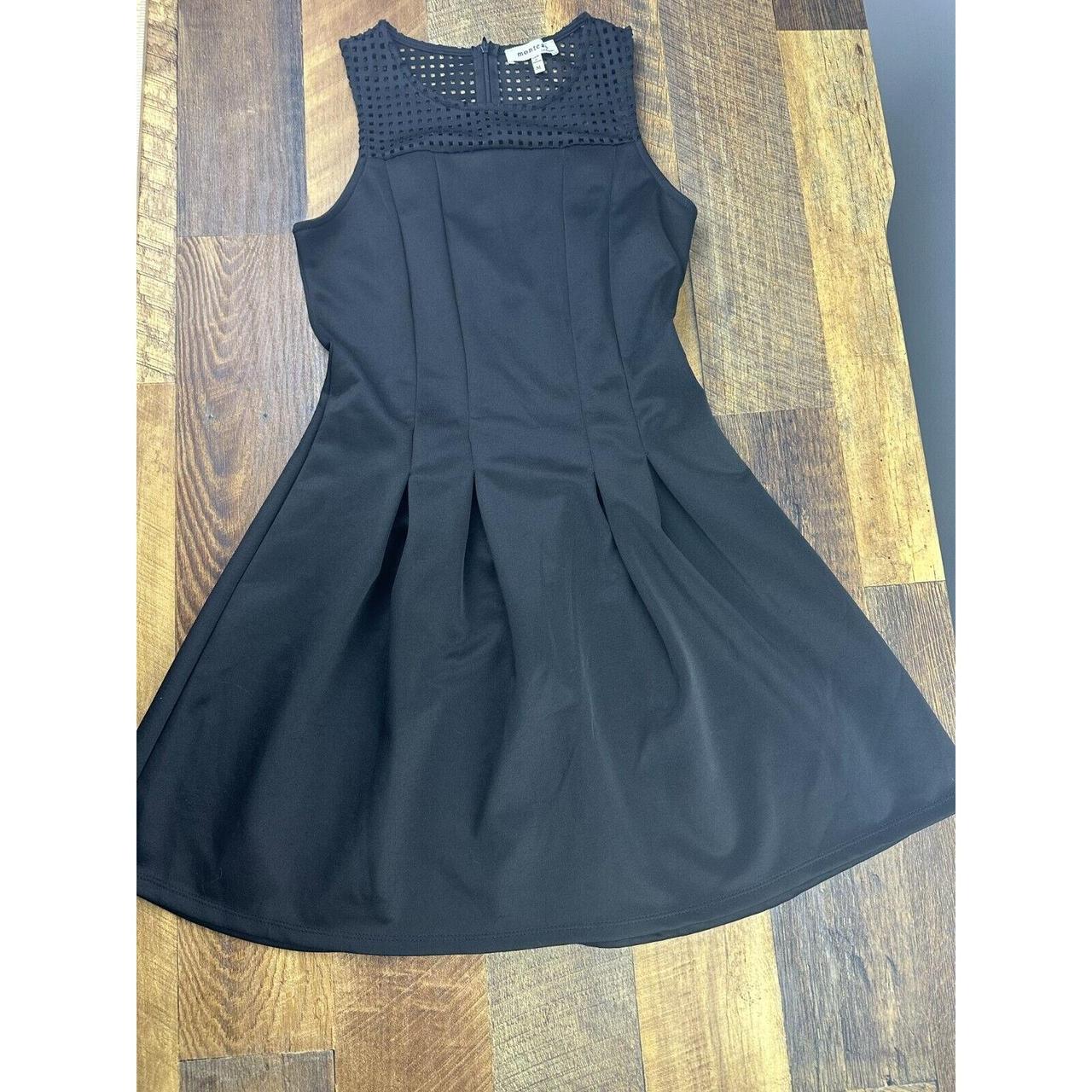 MONTEAU DRESS M BLACK SLEEVELESS DETAILS * Size:... - Depop