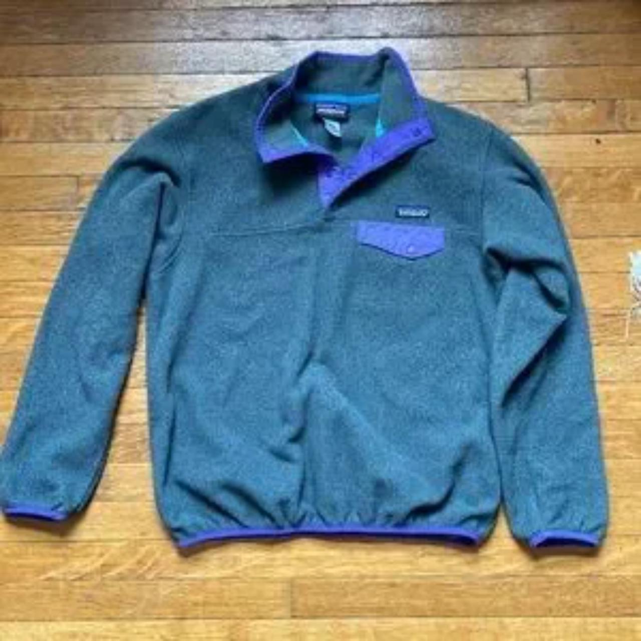 medium grey Patagonia synchilla fleece - Depop