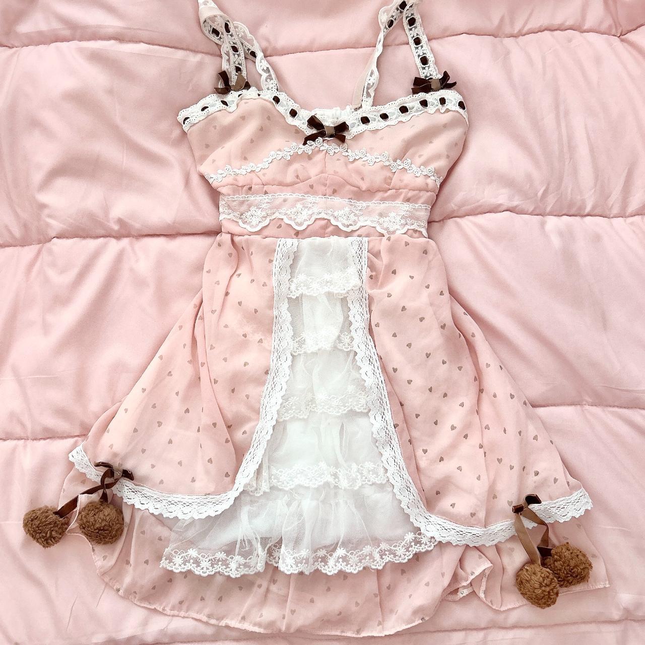 item listed by cultgirlfwiend