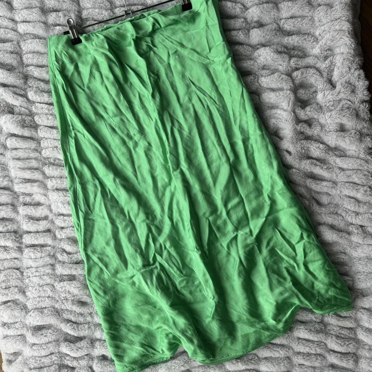 Athletic Skirt Red & Green Floral main image 0