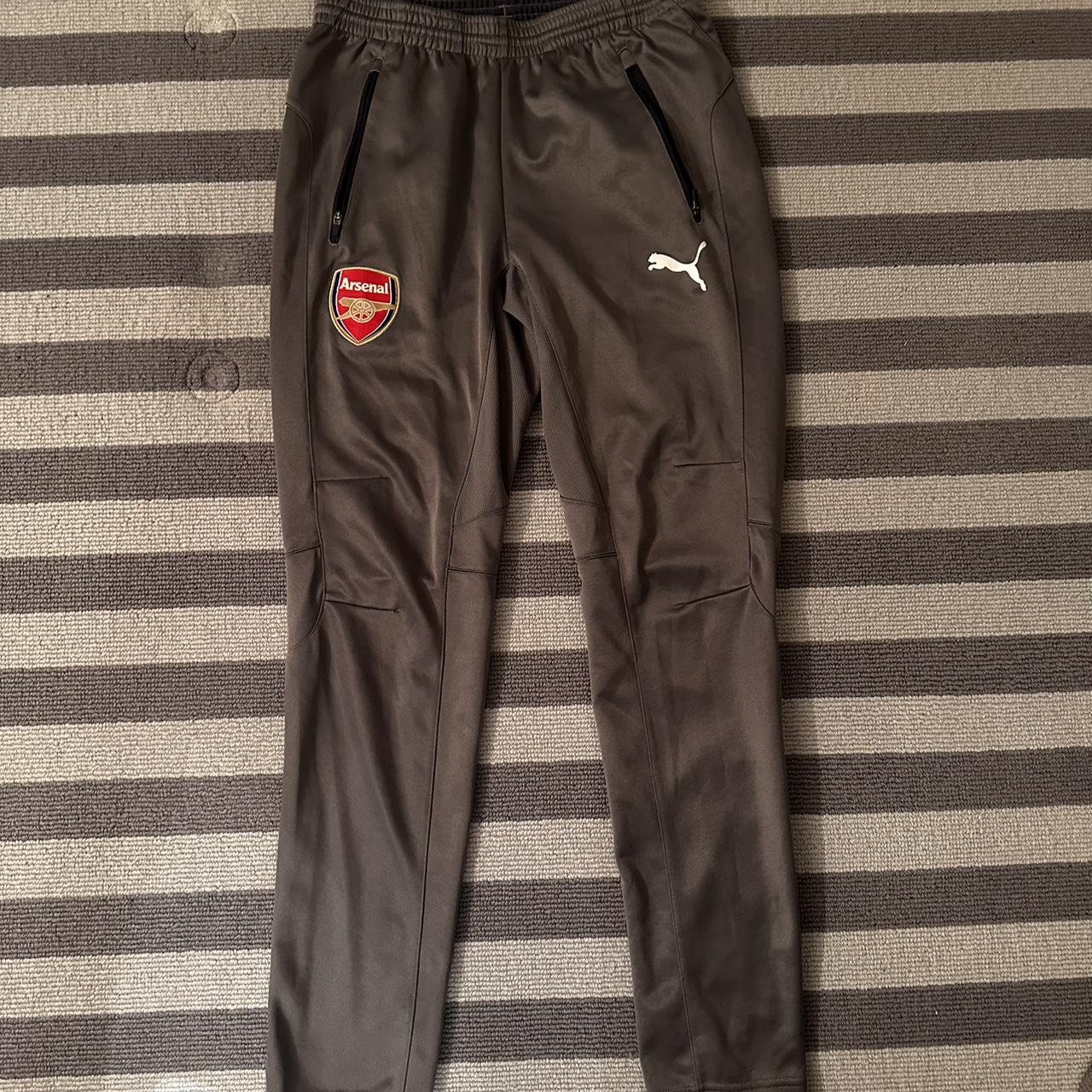 Arsenal puma tracksuit bottoms Size S In worn but... - Depop