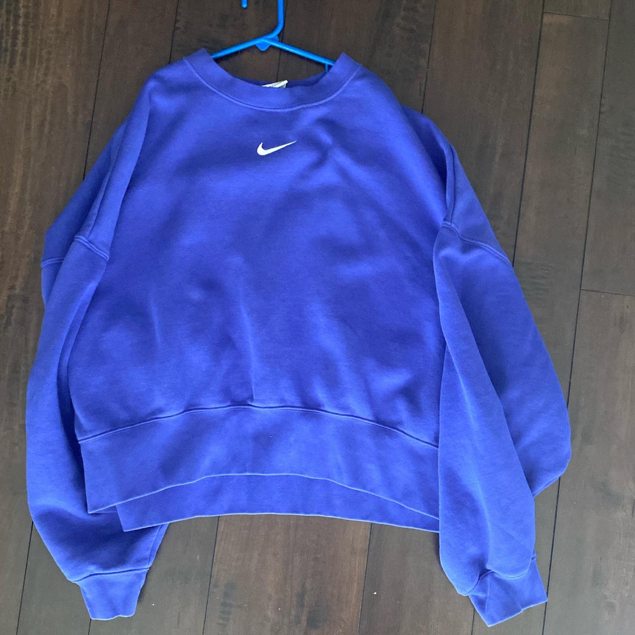 womens nike purple shirt
