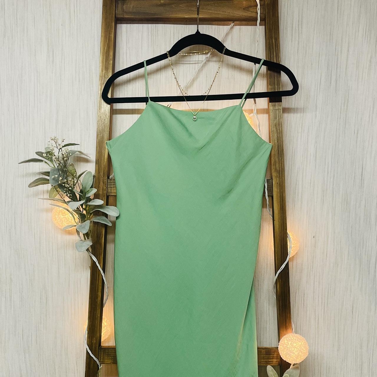 Banana Republic 2024 solid green dress