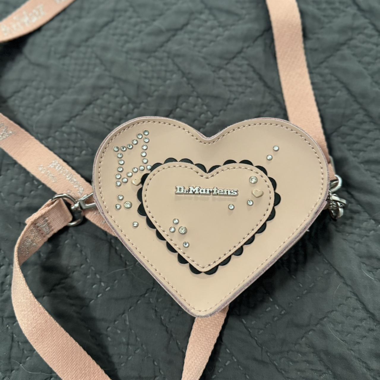 item listed by ghastly_gal