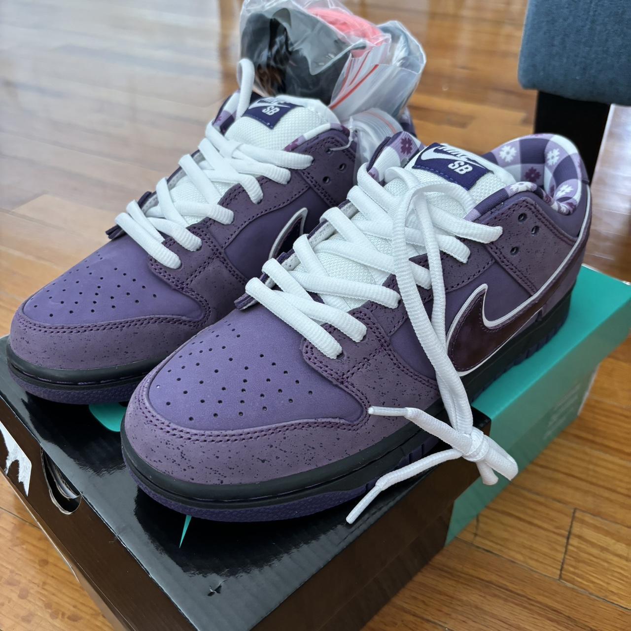 Purple lobster dunks Box ripped Sz 8 Not worn Depop