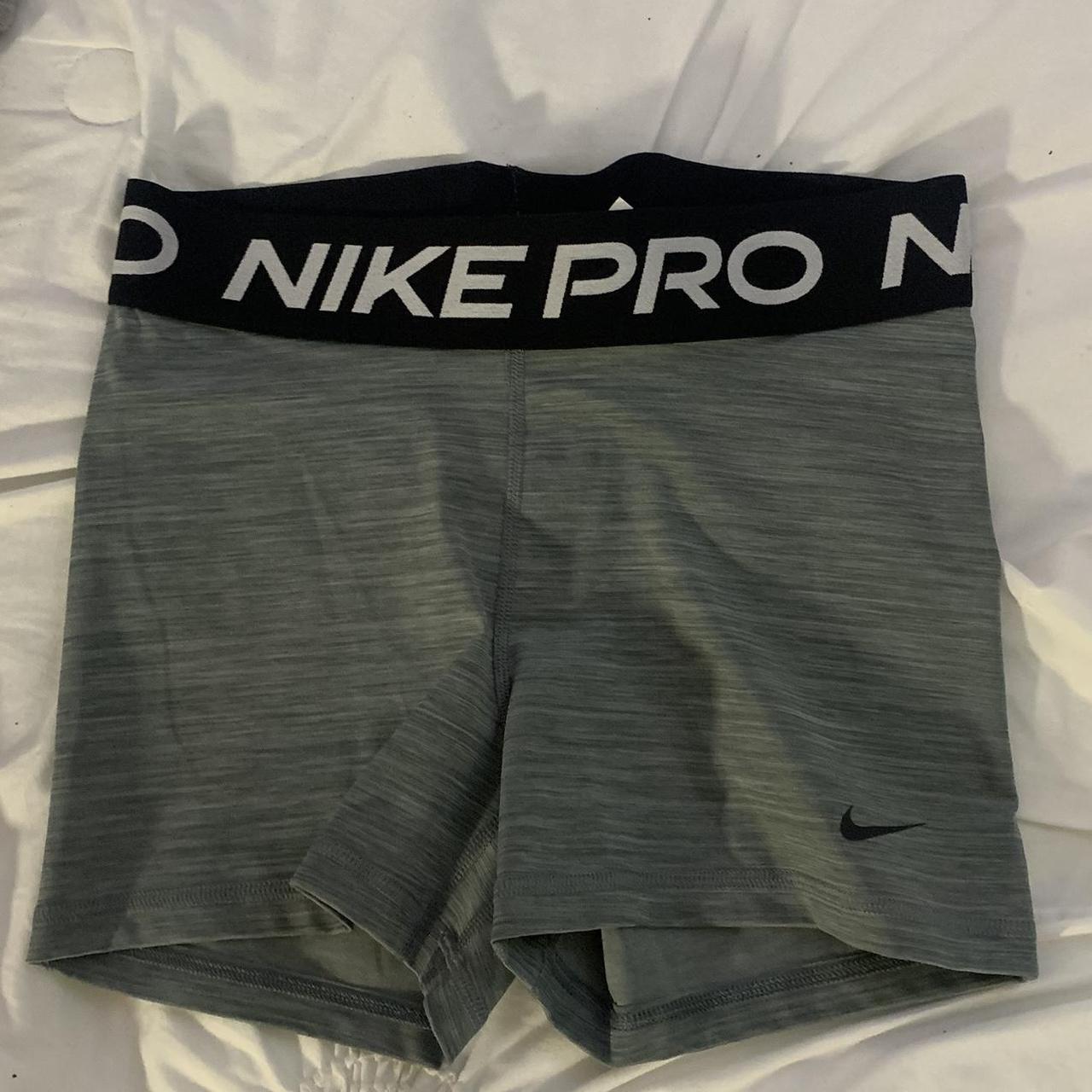 grey nike pros - Depop