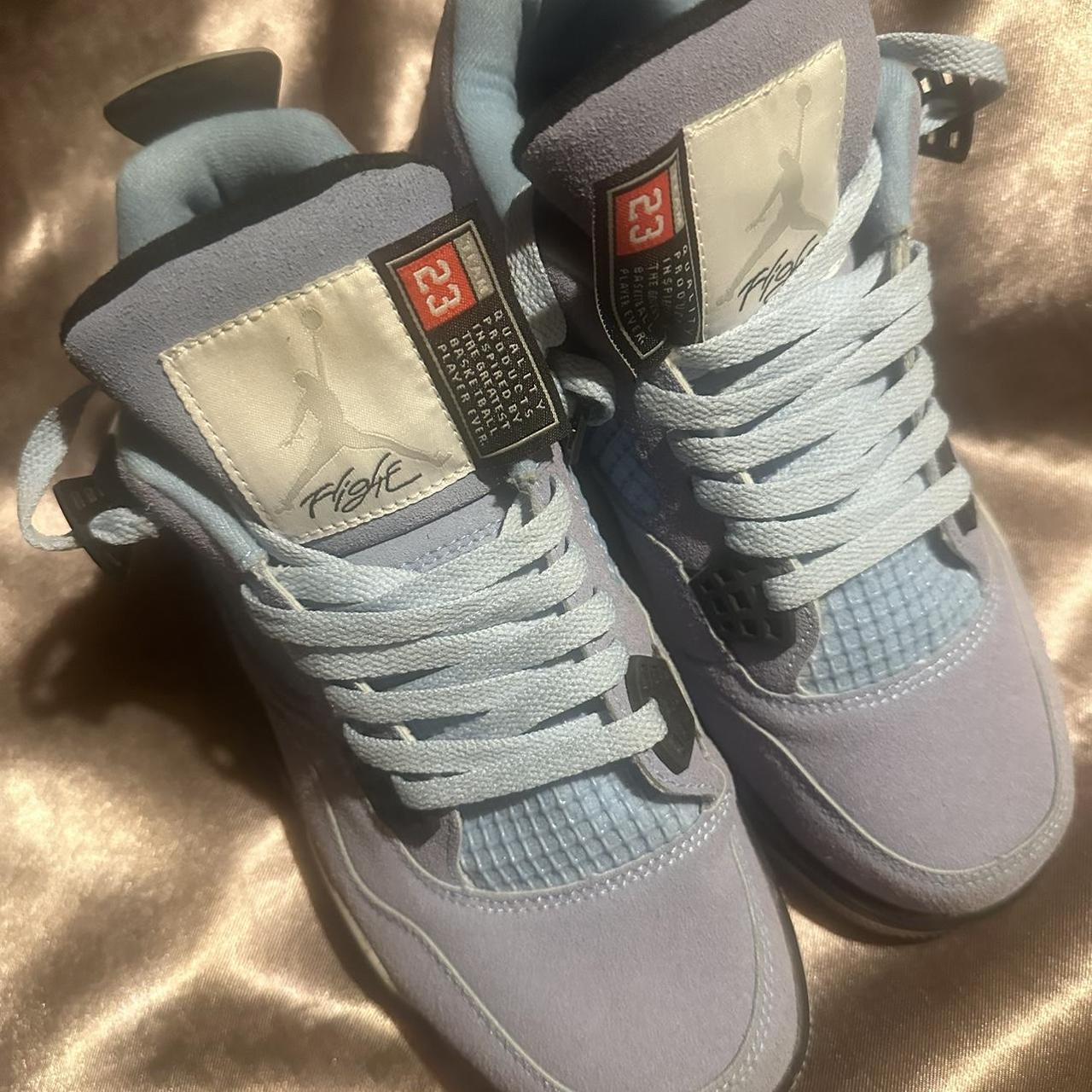 university blue jordan 4 size 11