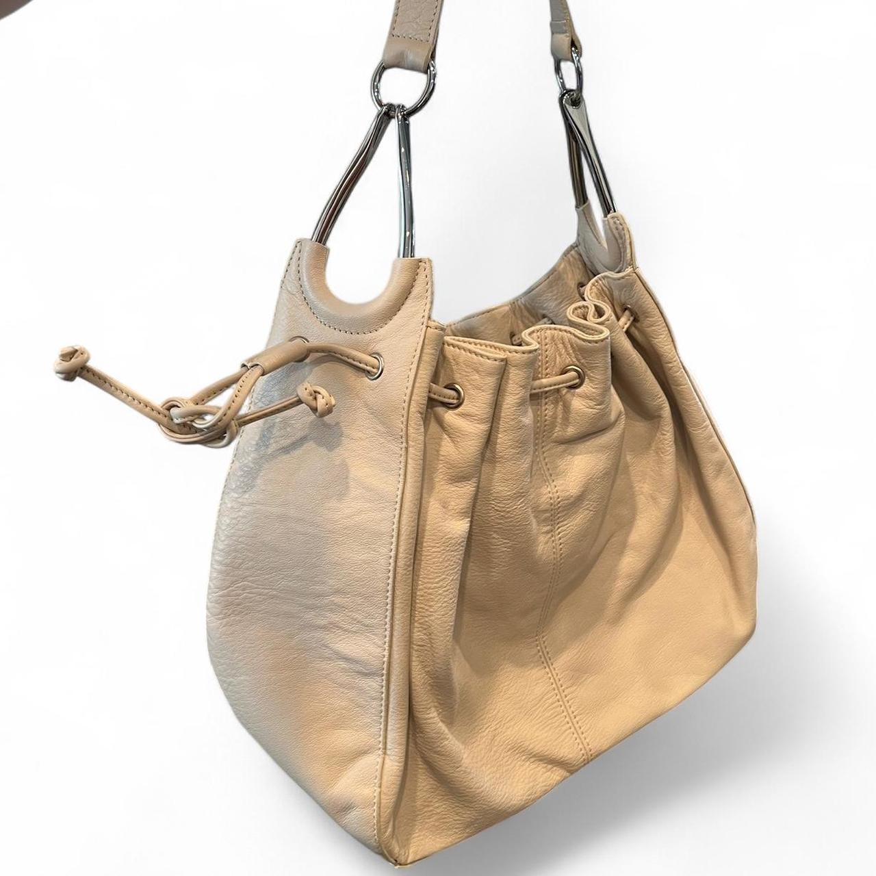 item listed by angelamarie665