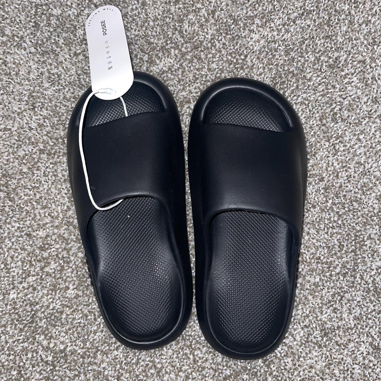 Posee slides black - Depop