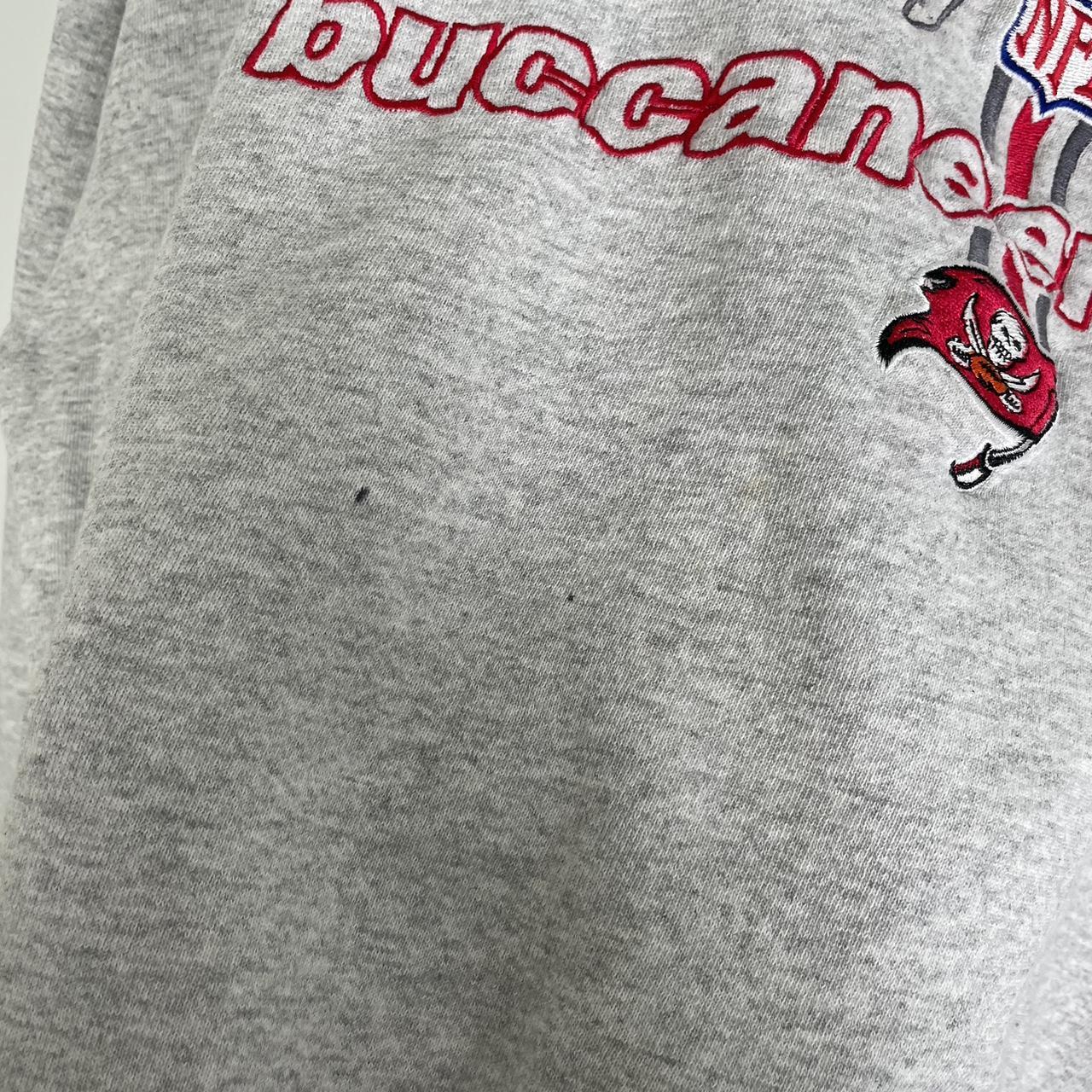 Vintage NFL (Logo Athletic) - Tampa Bay Buccaneers Embroidered Sweatshirt 1990's Large