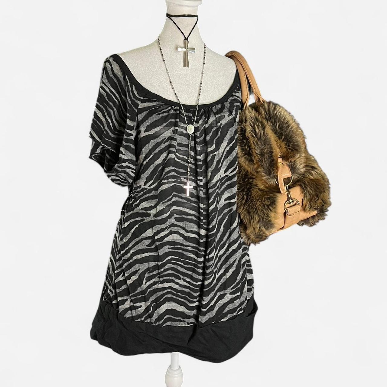 item listed by drowningmysorrowz