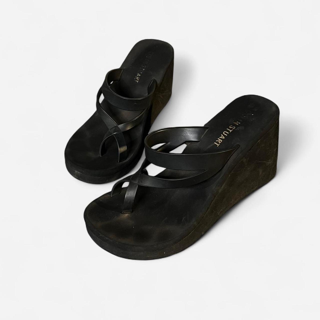 item listed by drowningmysorrowz