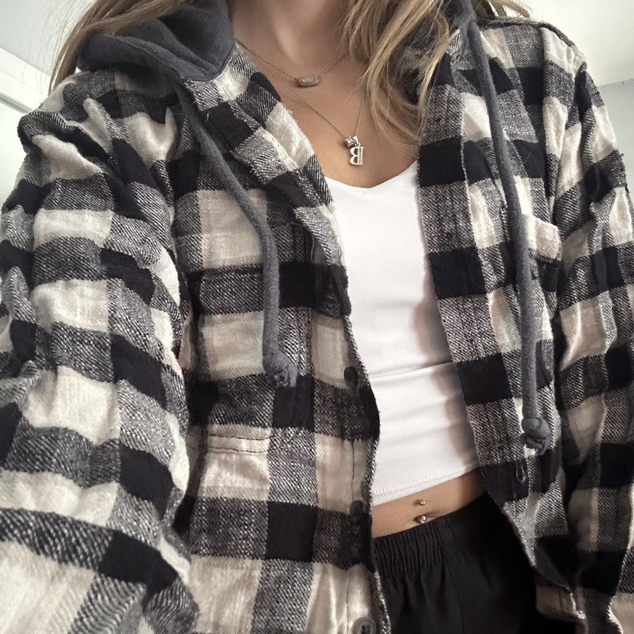 American Eagle Cropped Flannel Hoodie - Depop