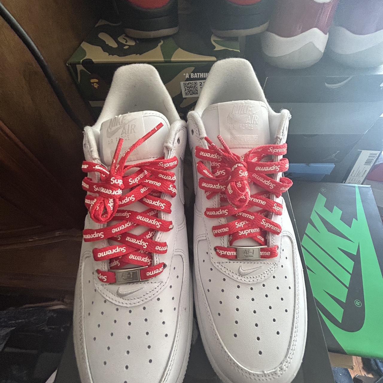 supreme trainers white
