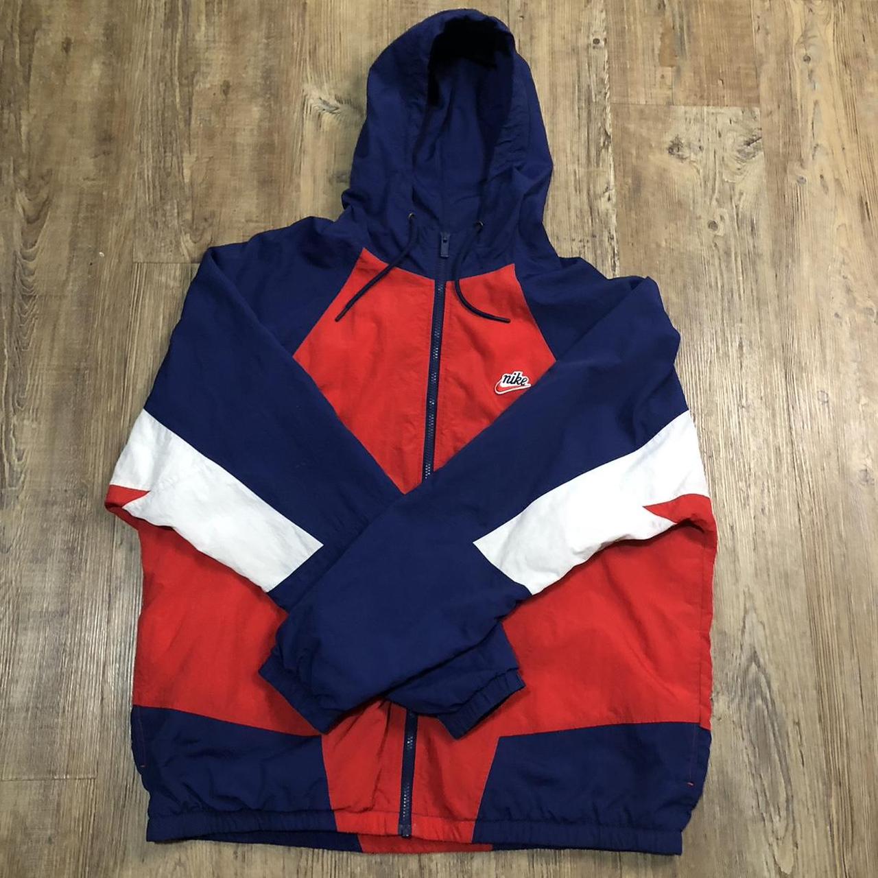 Nike windbreaker outfit on sale