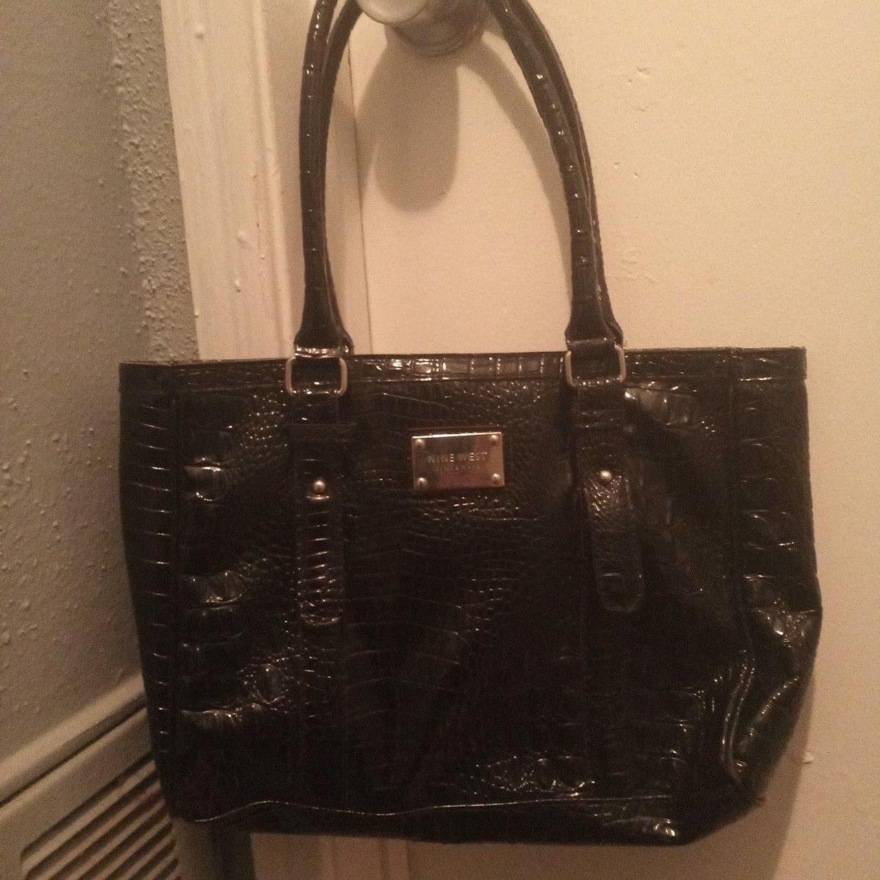 Barely used nine west purse #ninewest #purse... - Depop