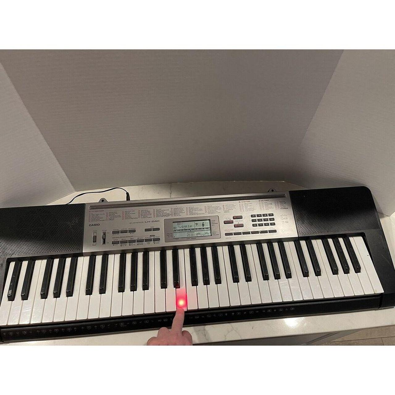 Casio lk 240 keyboard best sale