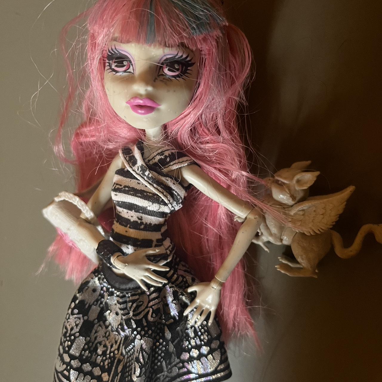 Monster High First Wave Rochelle selling Goyle Doll