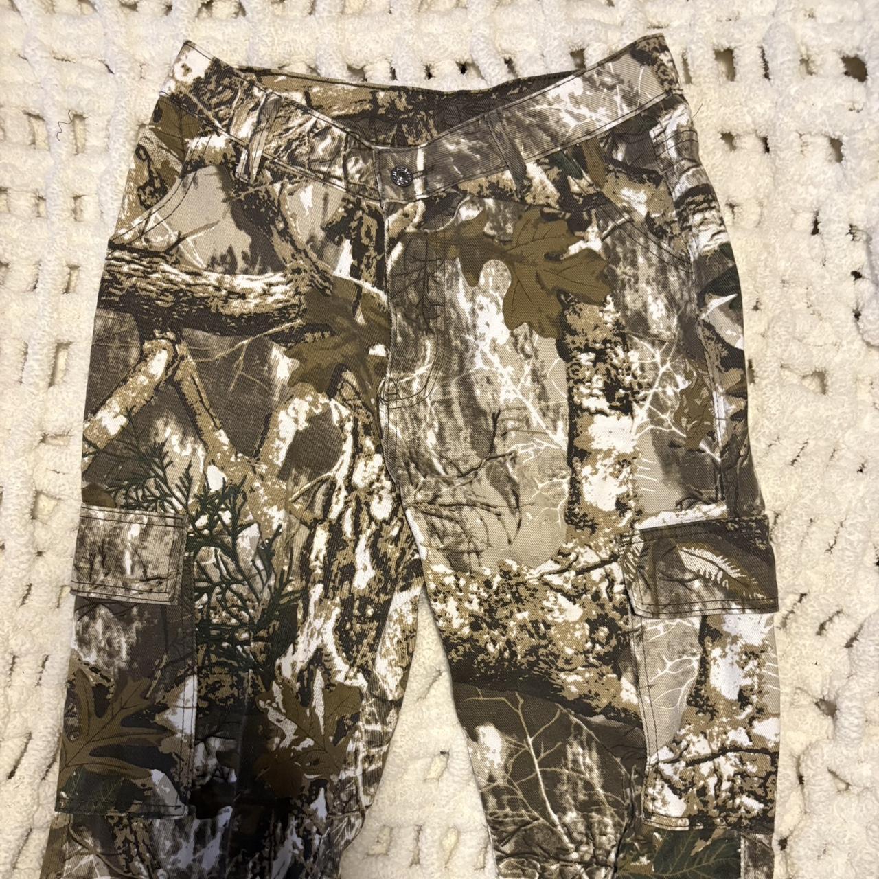 item listed by sophiesellsgoods