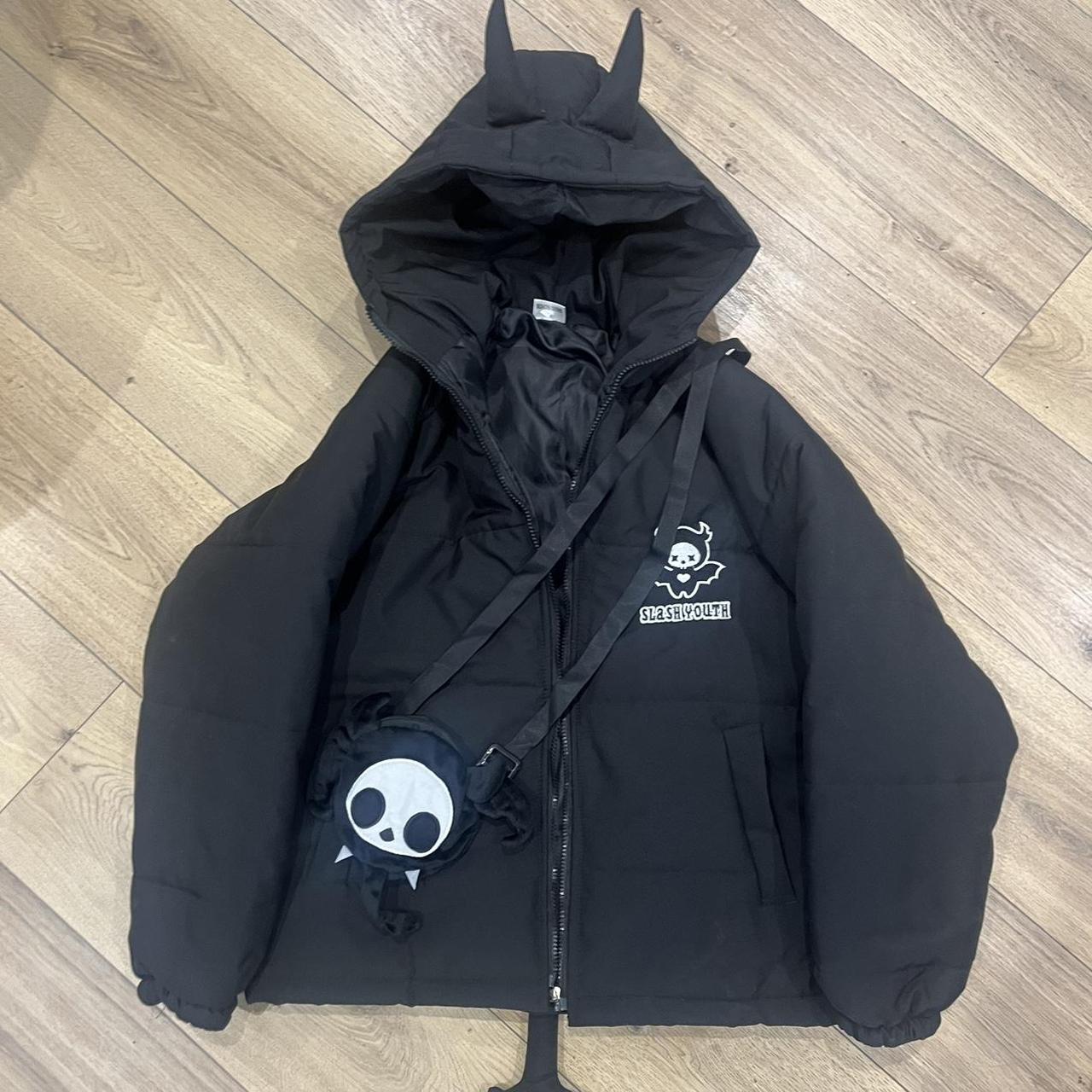 slash youth devil jacket, never been worn, size S,...