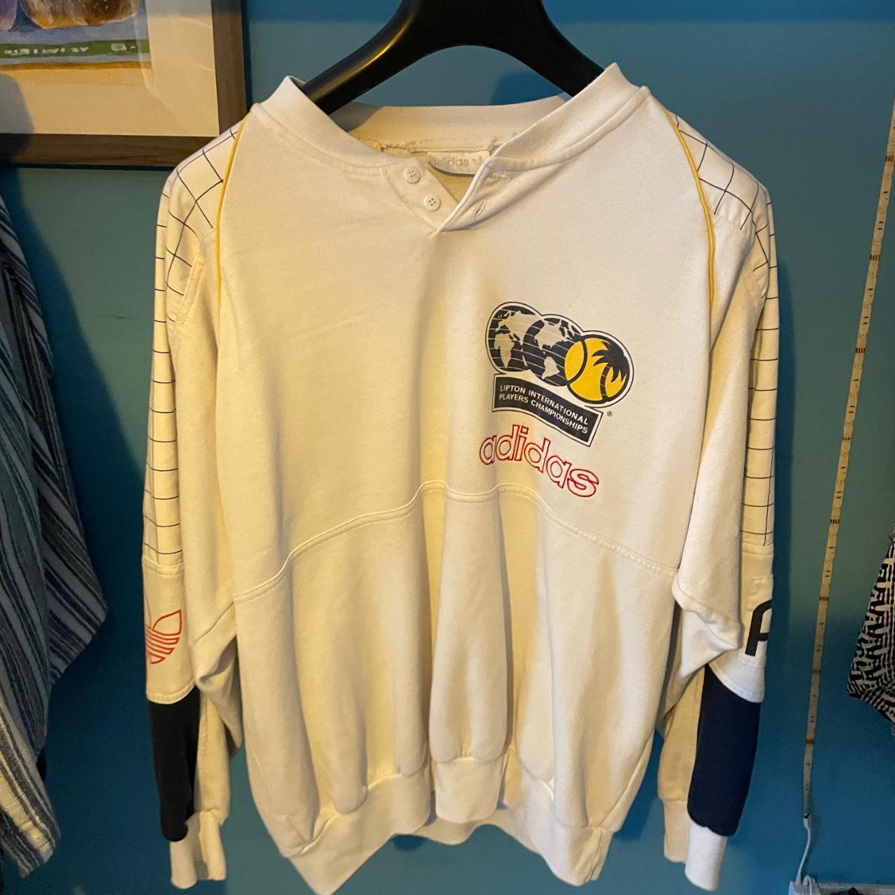 Champion sweaters shop vintage adidas