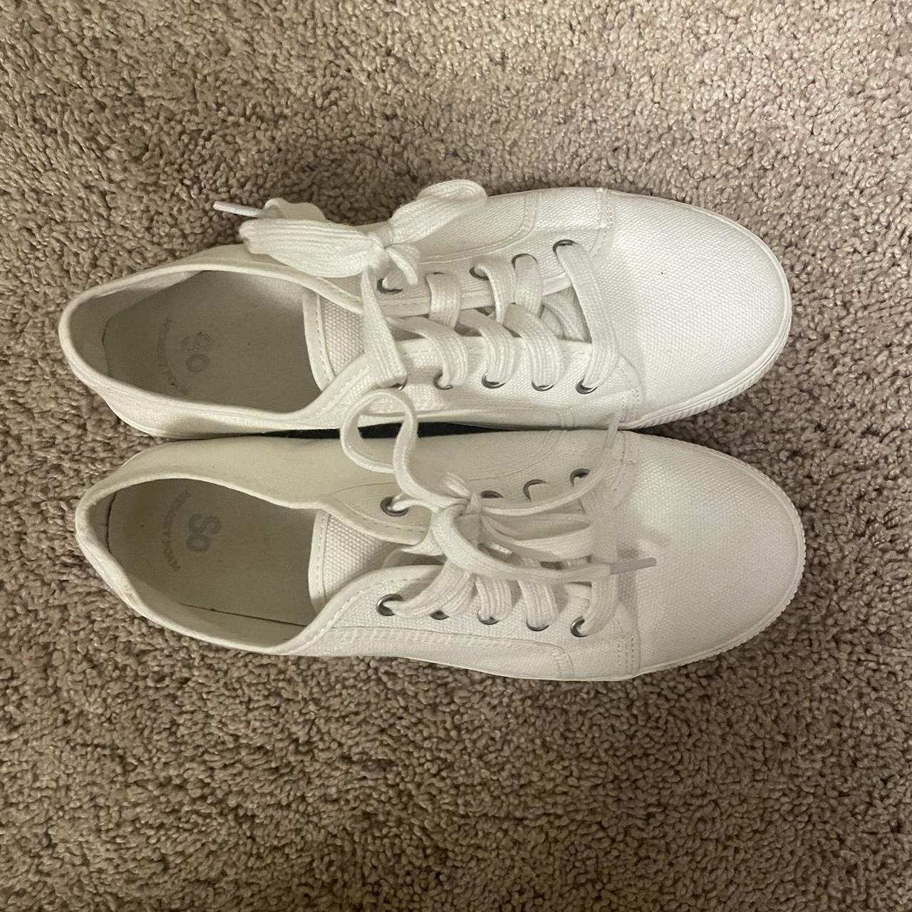 Y2k style SO chunky white canvas lace up sneakers.... - Depop