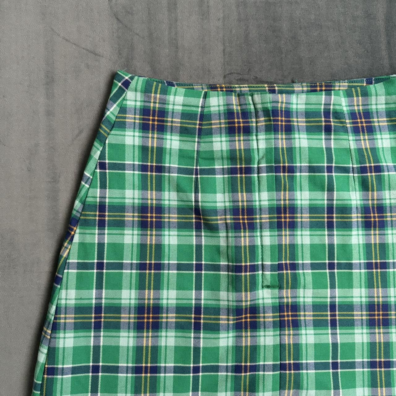 Plaid mini skirt monki best sale