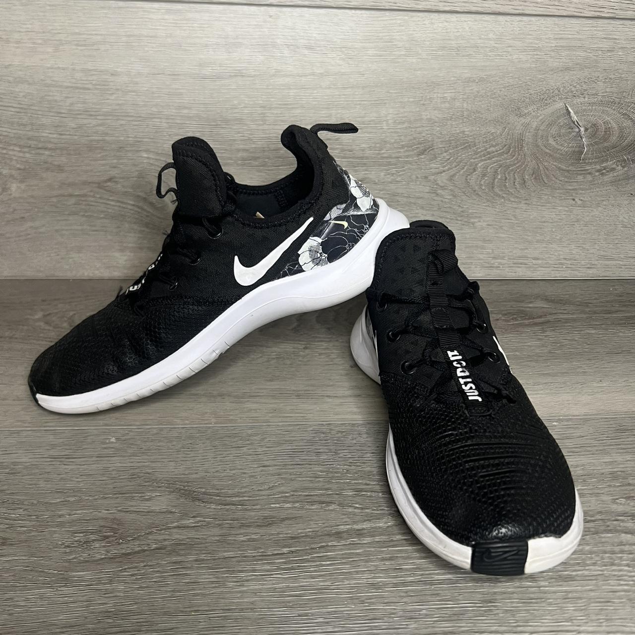 NIKE black and white Free run TR8 Training Shoes Depop NIKE black and white Free run TR8 Training Shoes Depop