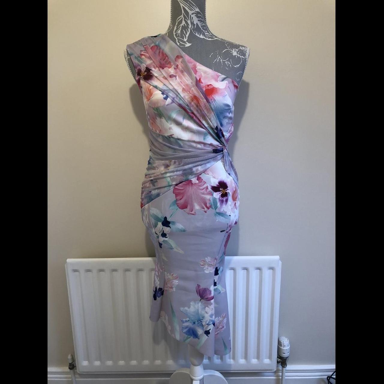 Lipsy one shoulder lilac floral bodycon dress size 8 Depop