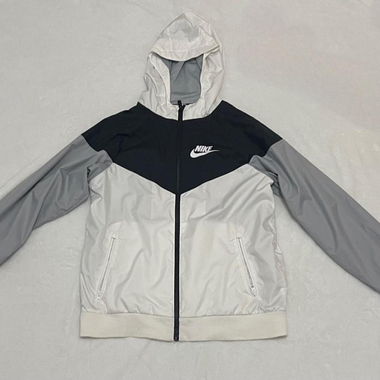 nike tri color windbreaker