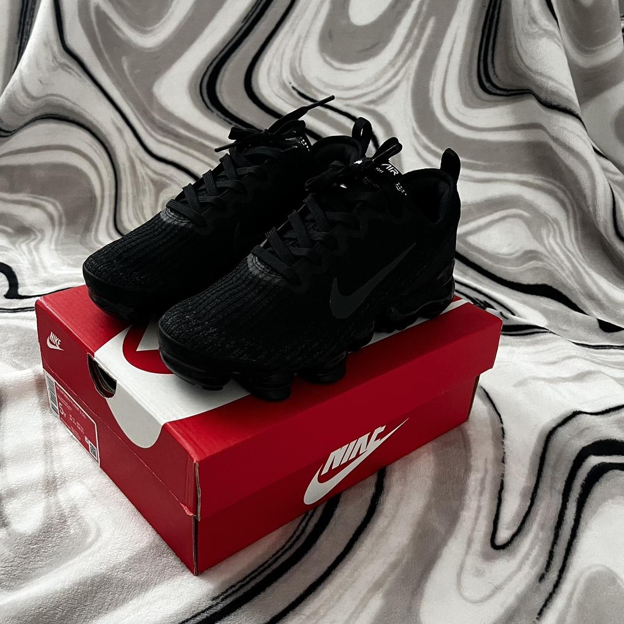 item listed by jazmin__08