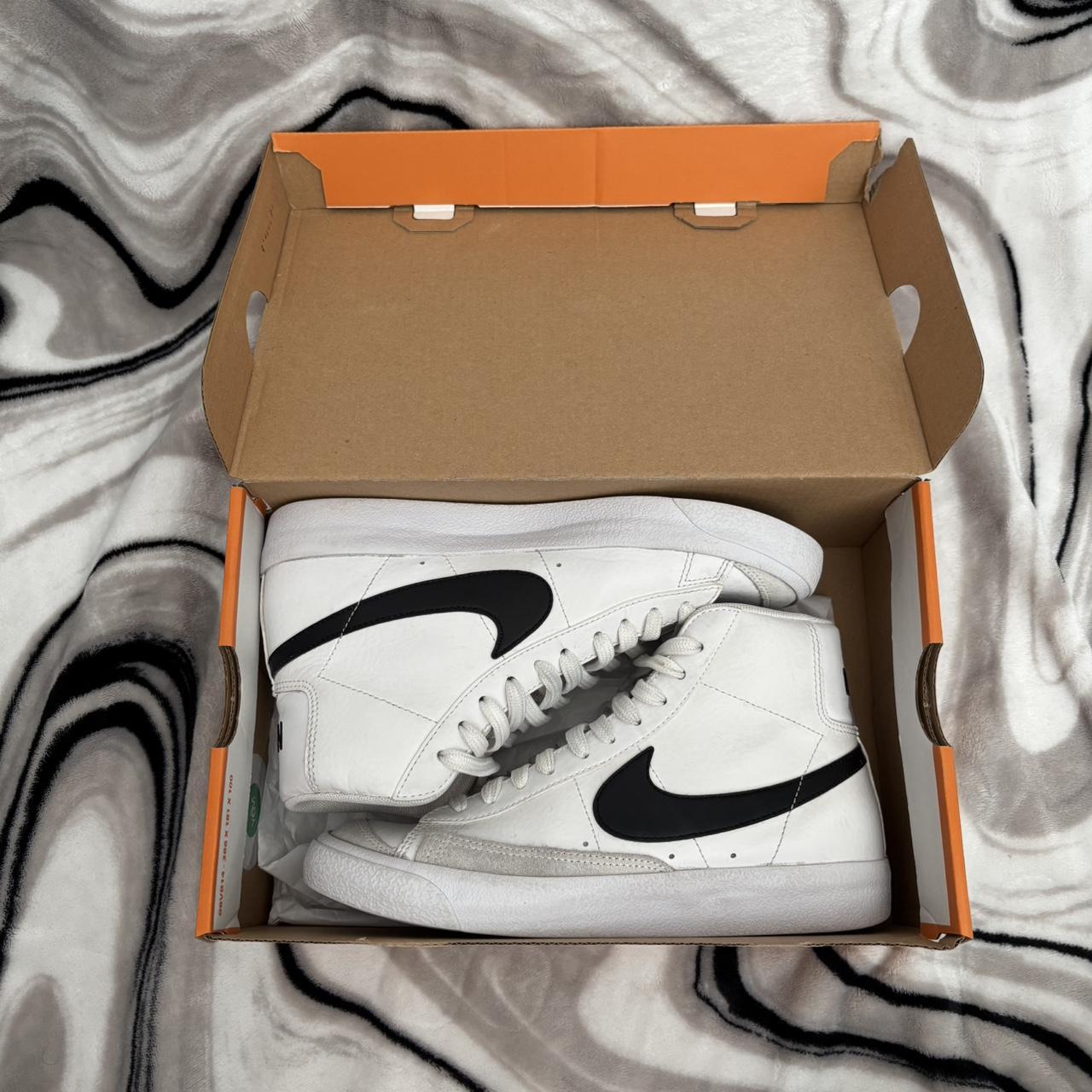 item listed by jazmin__08