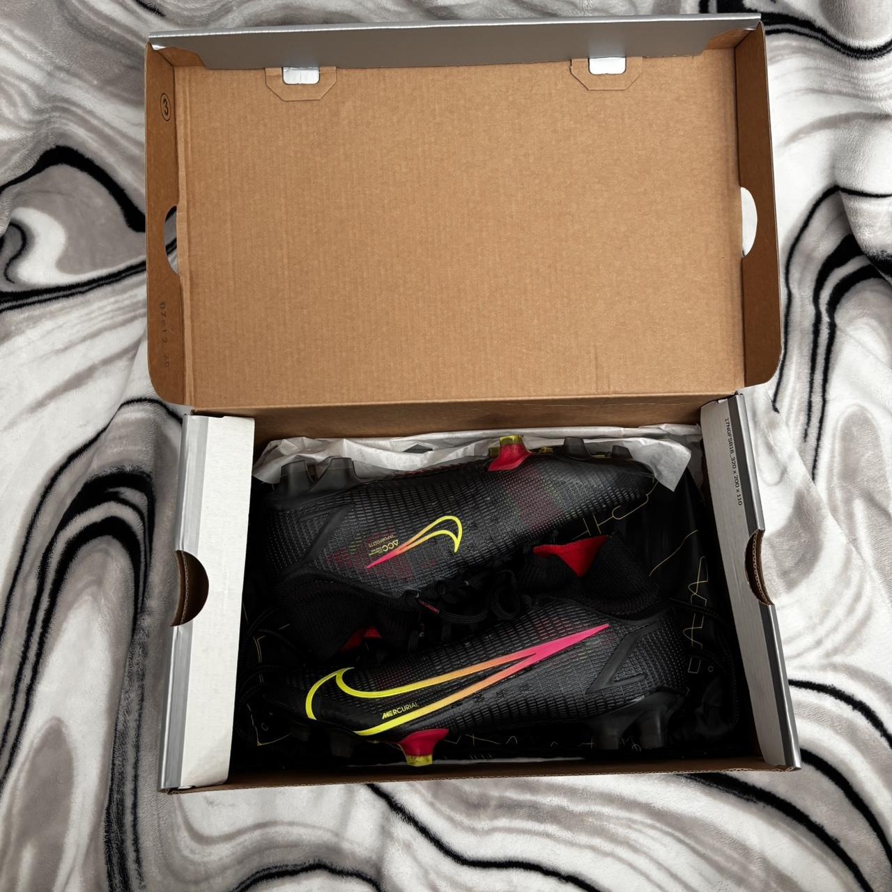item listed by jazmin__08