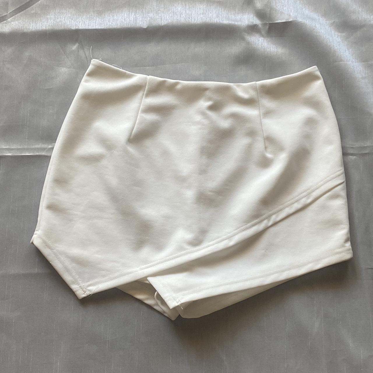 Layered White Wrap Skort Small US size 4 #skort... - Depop