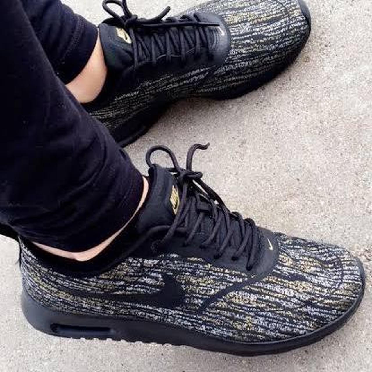 Black  and  gold air max thea trainers best sale