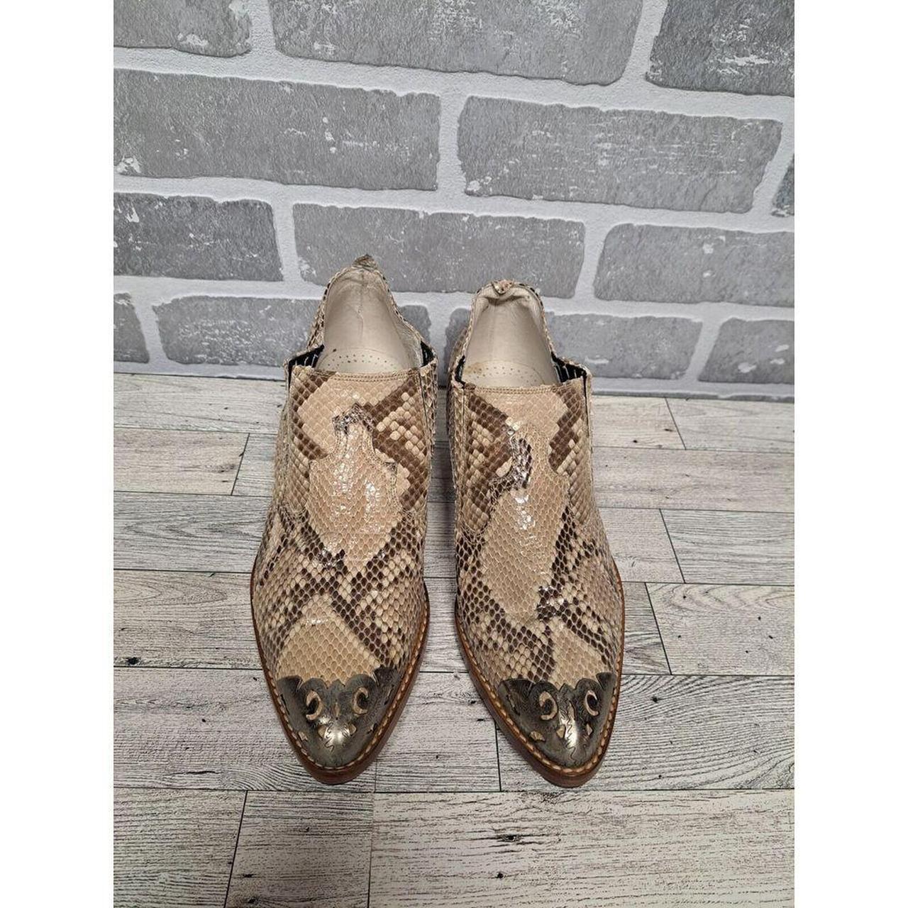 item listed by betzay80