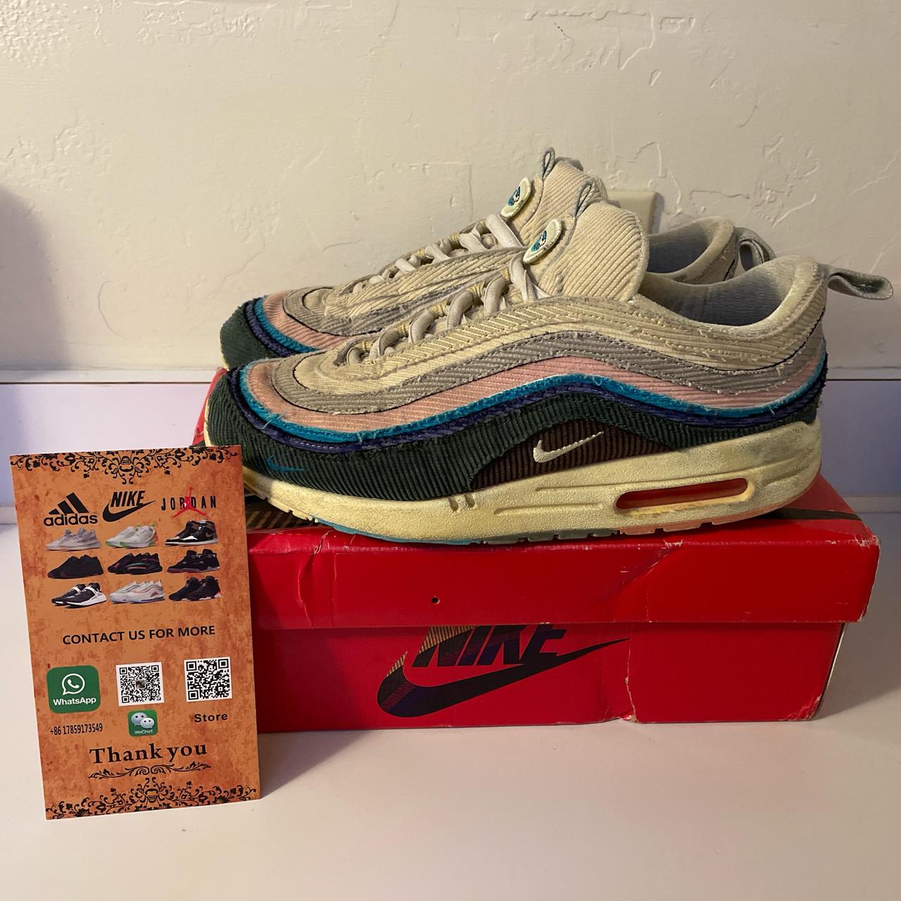 shawn witherspoon shoes