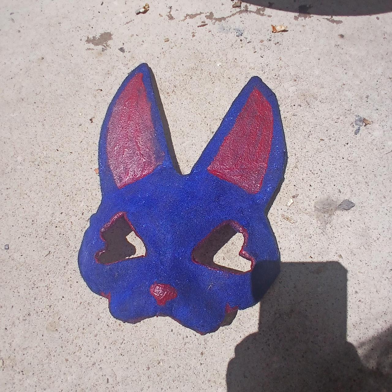 item listed by gummycattt