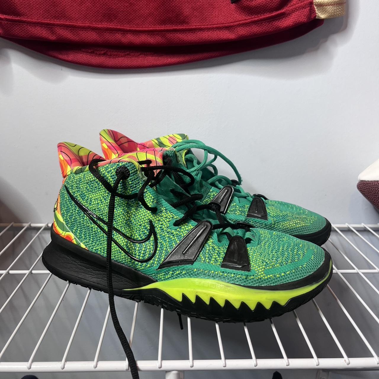weatherman kyrie 7