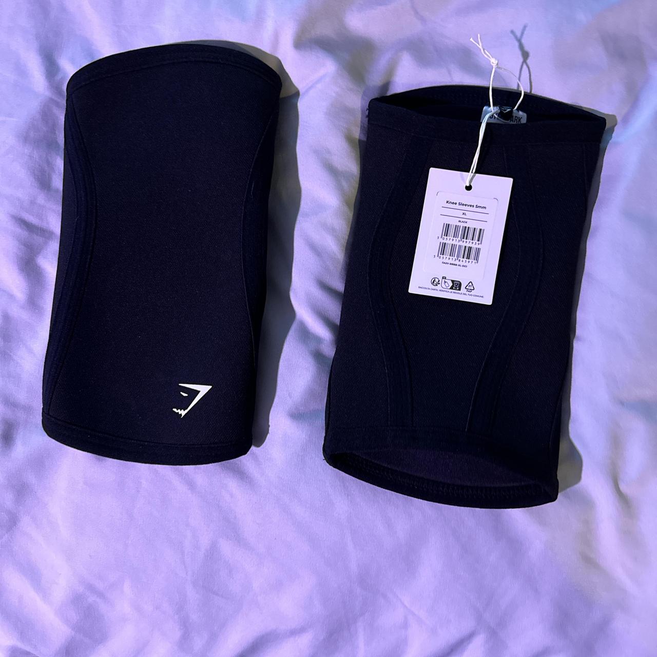 XL GymShark Knee Sleeves 5mm, black. One set NEVER... Depop