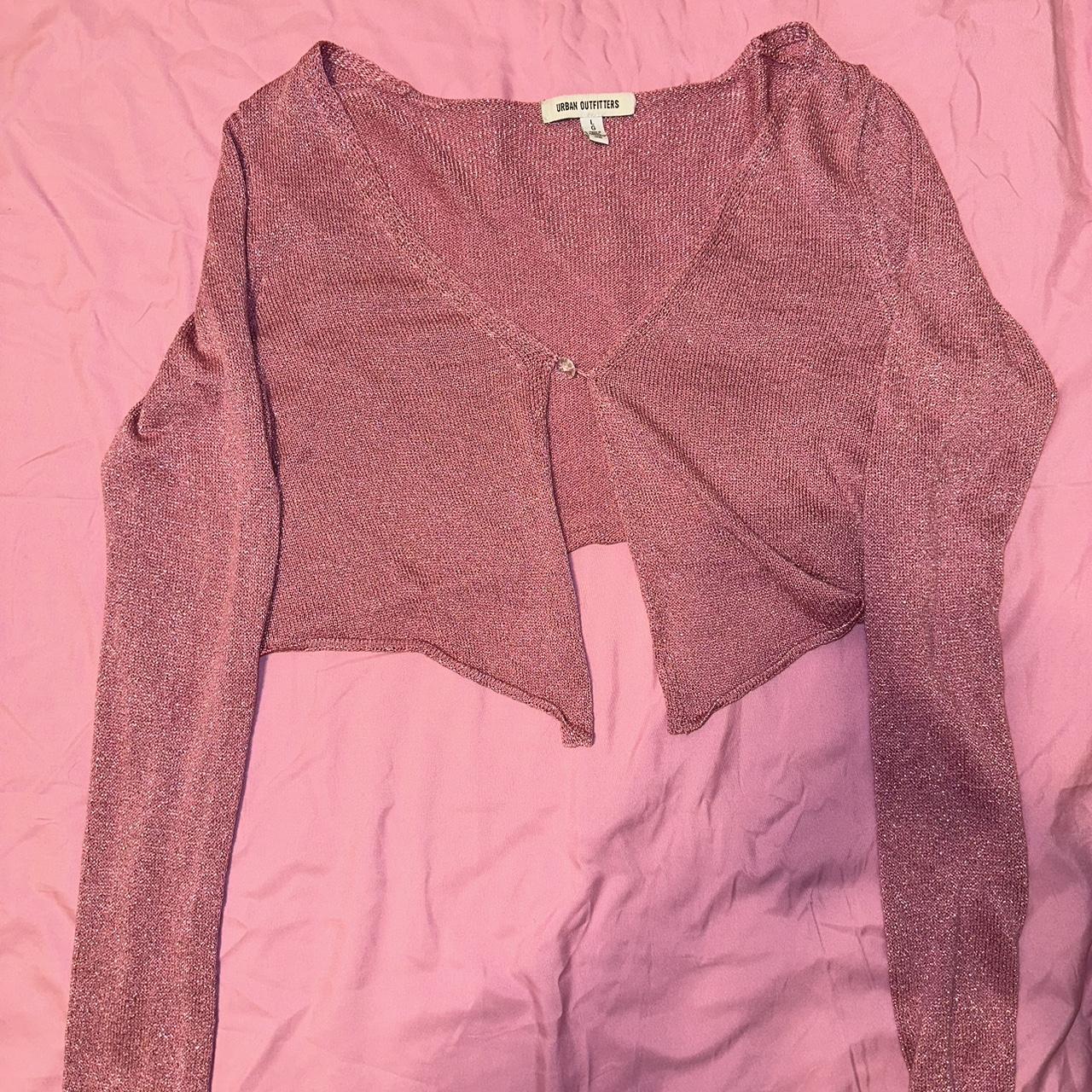 item listed by closetandthingz