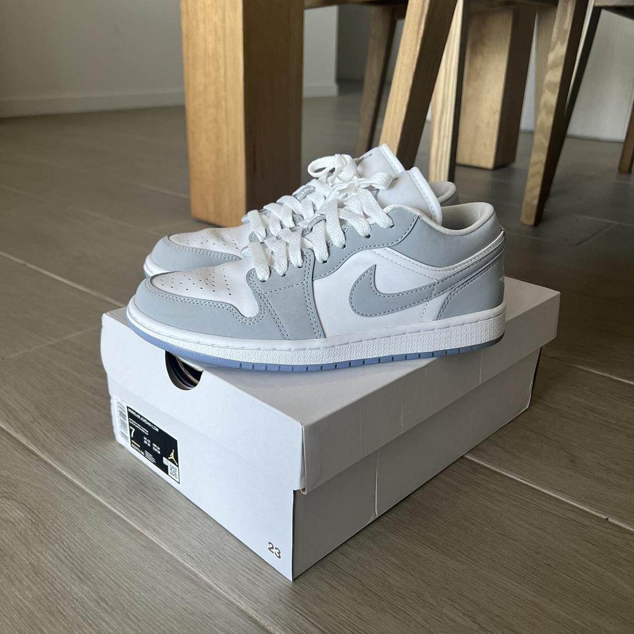 wolf grey jordans womens