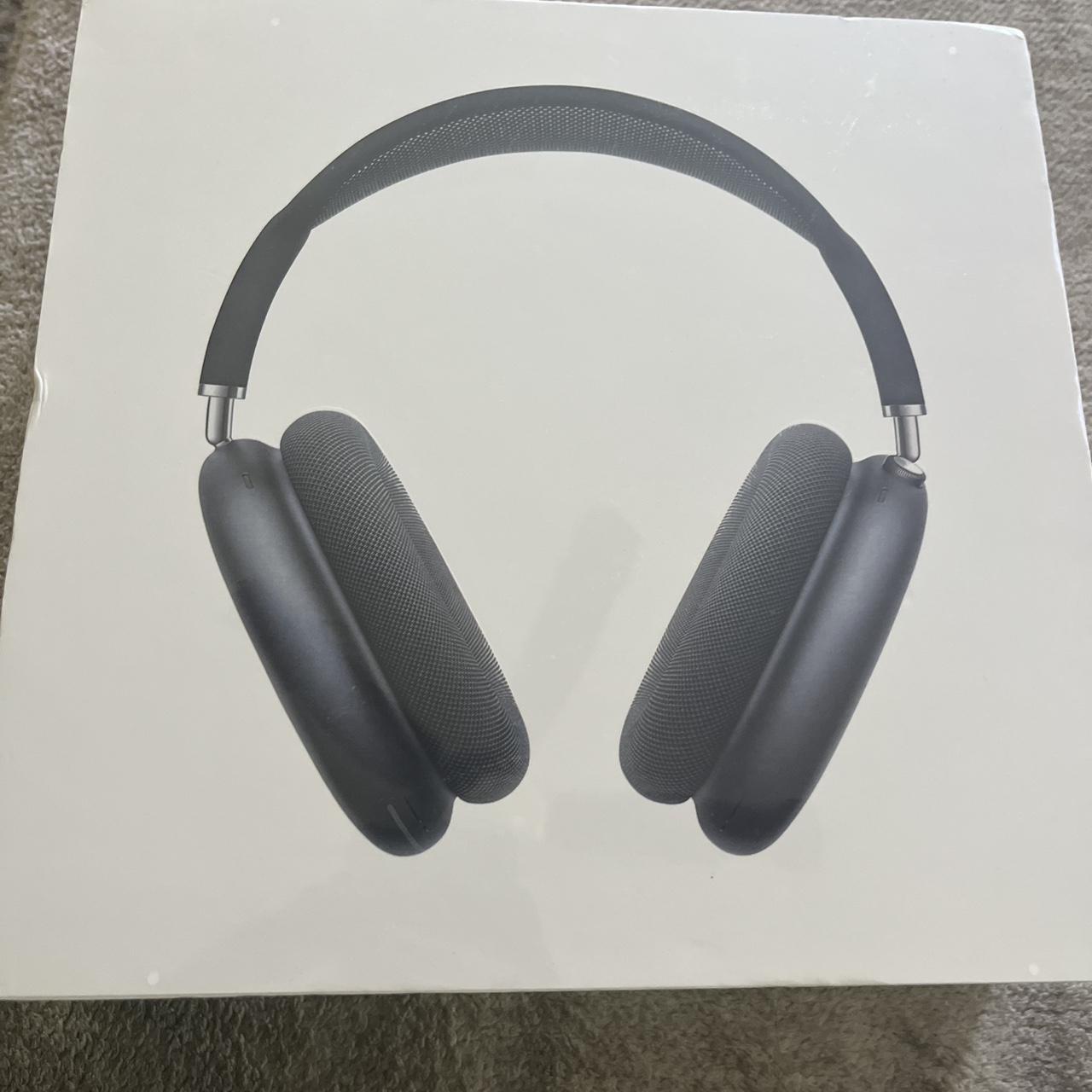 item listed by igotwhtuneed