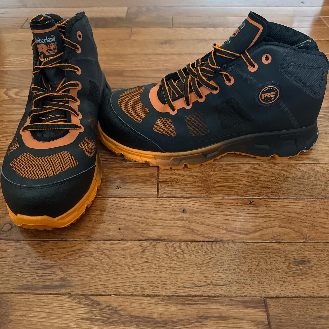 Timberland Men's Boots Black/Orange US – Black and orange