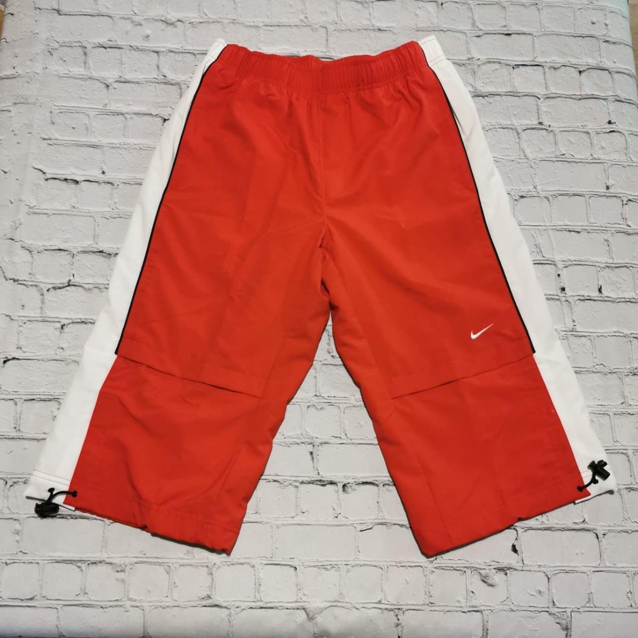 Nike 3 quarter shorts Size M New with tags nike... Depop