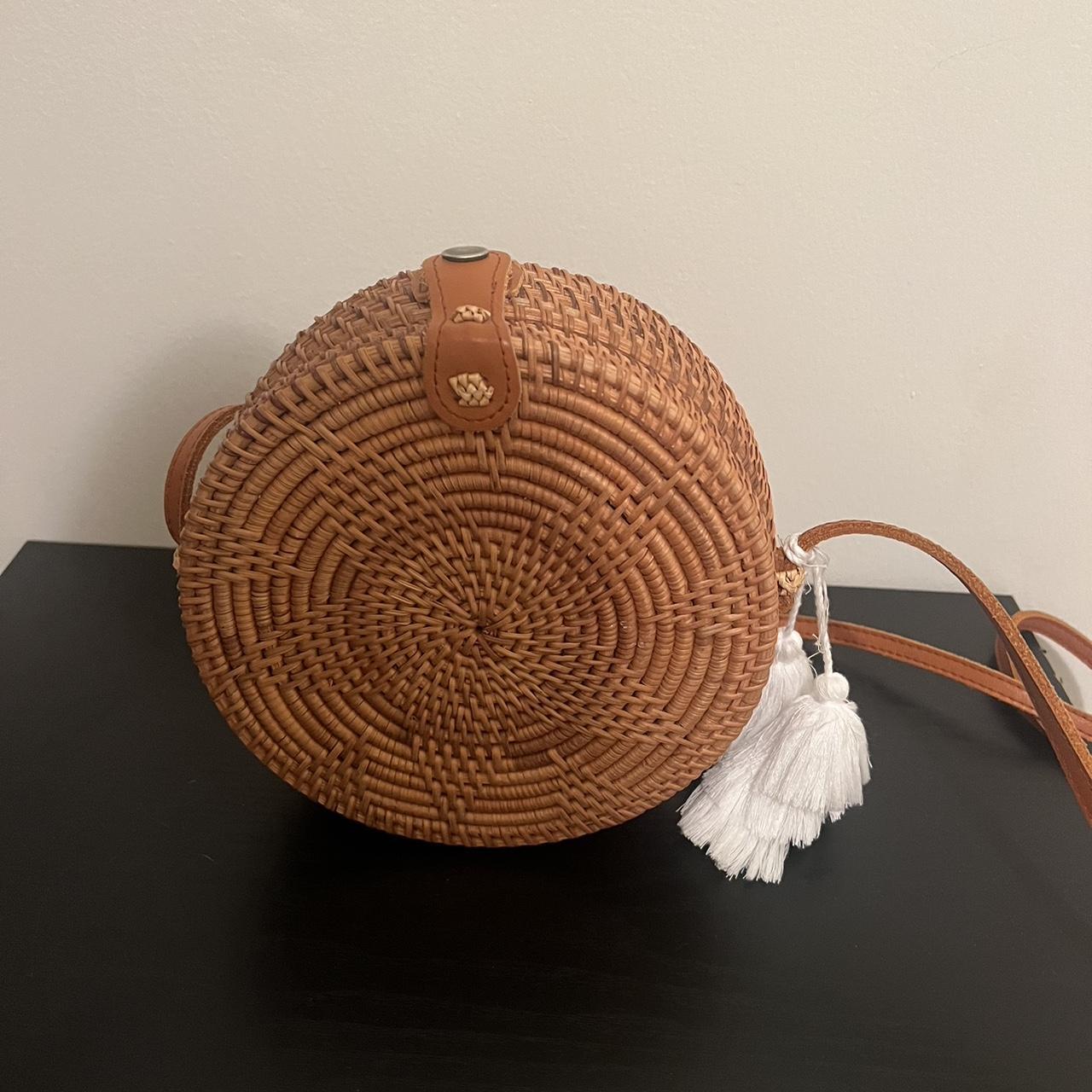 item listed by nicolear_1818