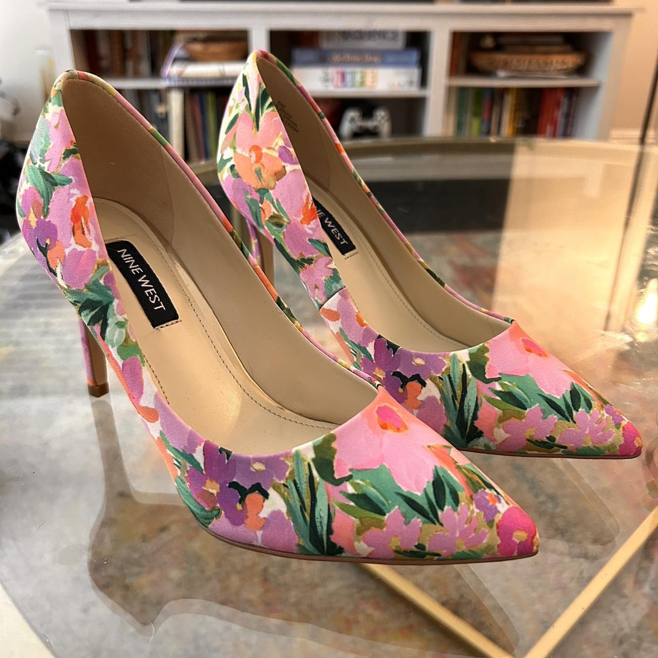 Nine west floral fashion pumps